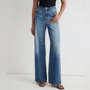Madewell Super Wide Leg Jeans.  Size 27 regular length.